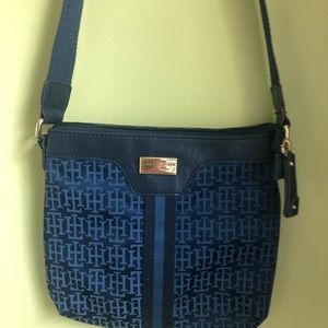 Vintage 1990’s Tommy Hilfiger Crossbody Purse